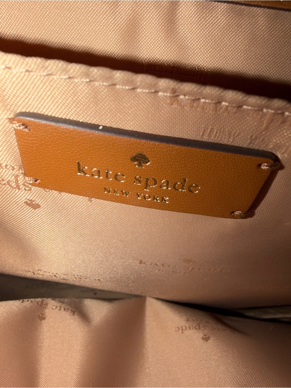 Kate Spade - Picture 3 of 8